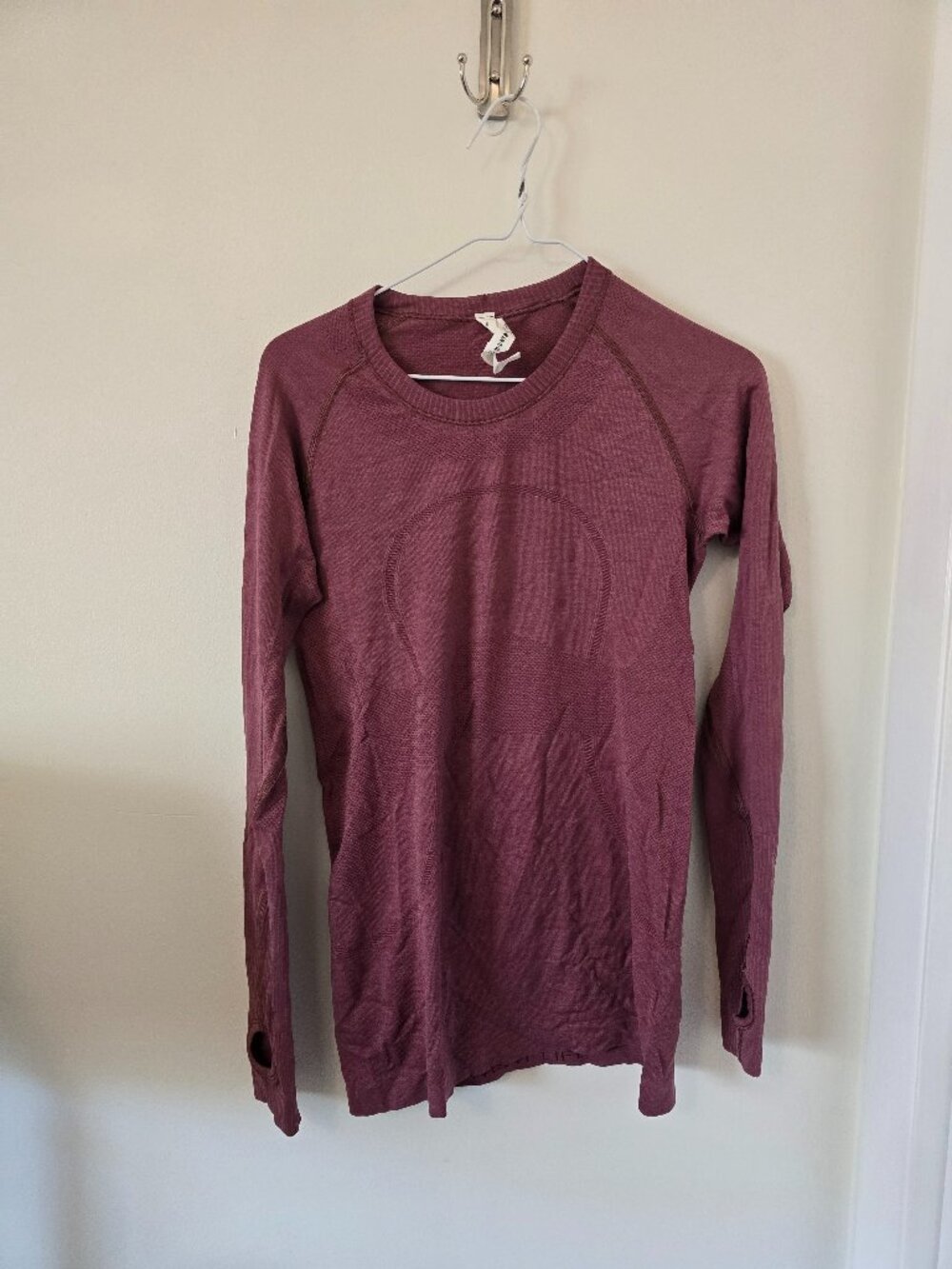 lululemon athletica swiftly tech-burgandy
